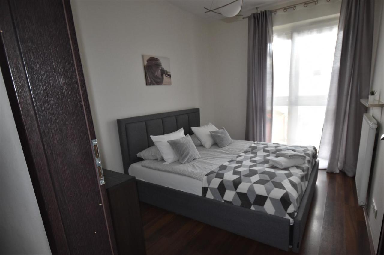 Senator Warsaw Apartments Esterno foto