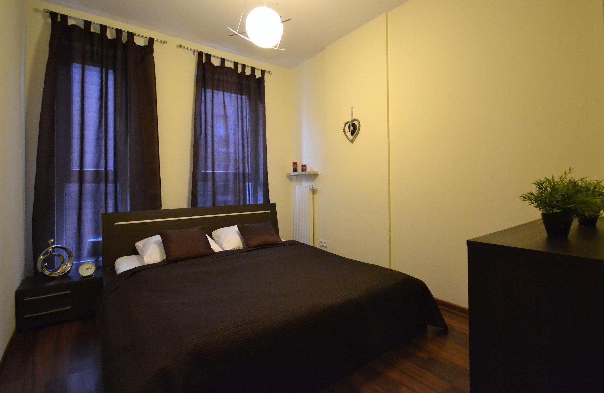 Senator Warsaw Apartments Esterno foto